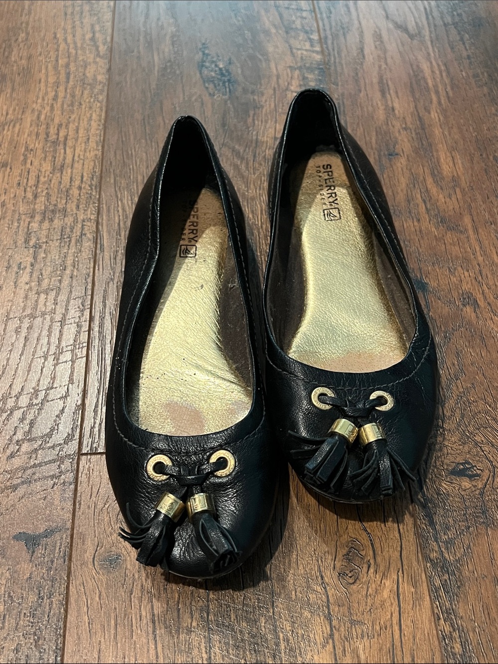 Sperry Black Leather Tassel Loafers with Gold Accents